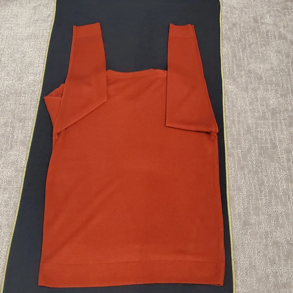 COPY - NWOT Checked Ridges Sweater Red Color - Picture 7 of 8